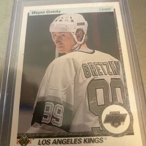 Wayne Gretzky Upper Deck Hockey card (1990)